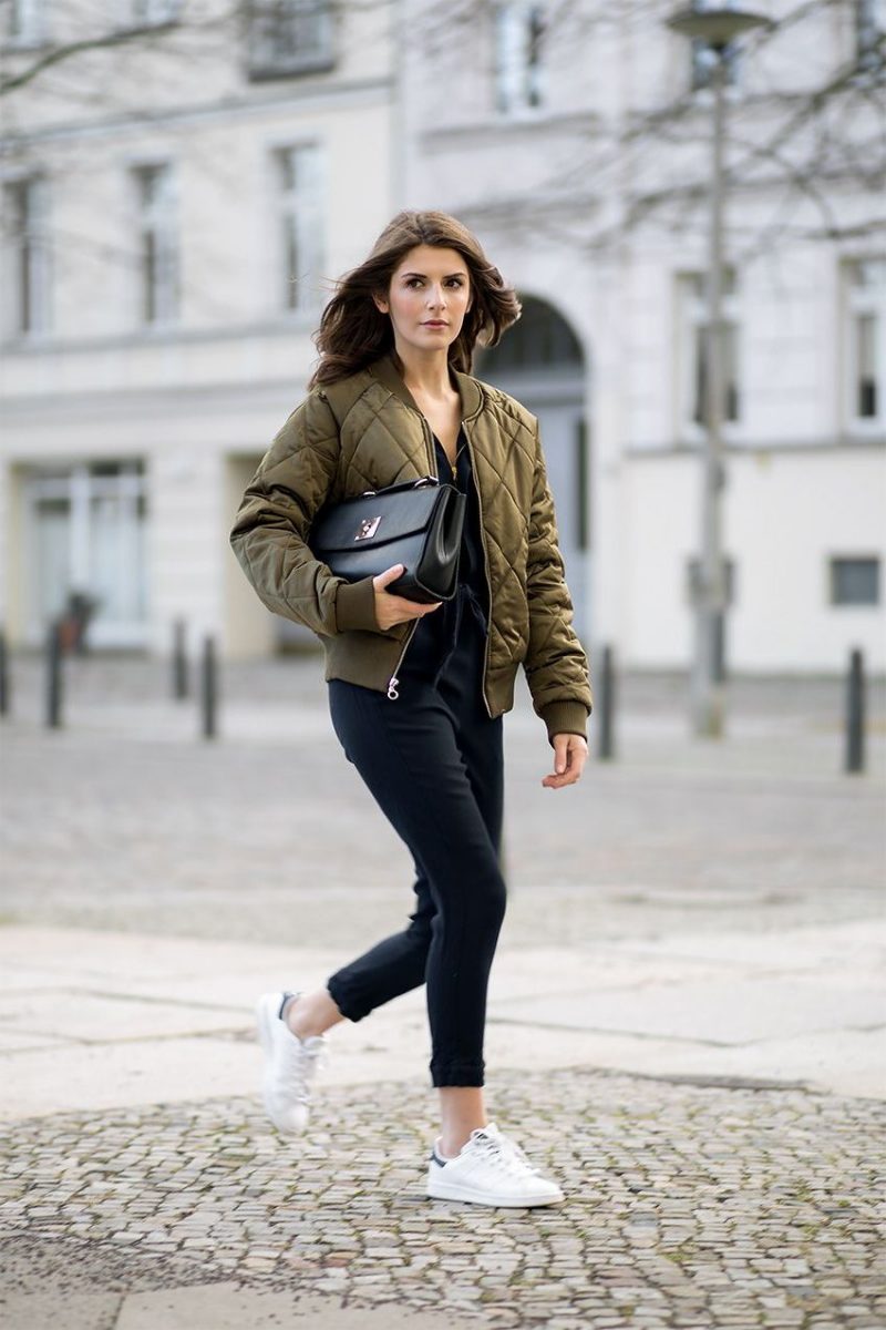 You Can Never Go Wrong With A Bomber Jacket: See Ideas To Wear It 2022