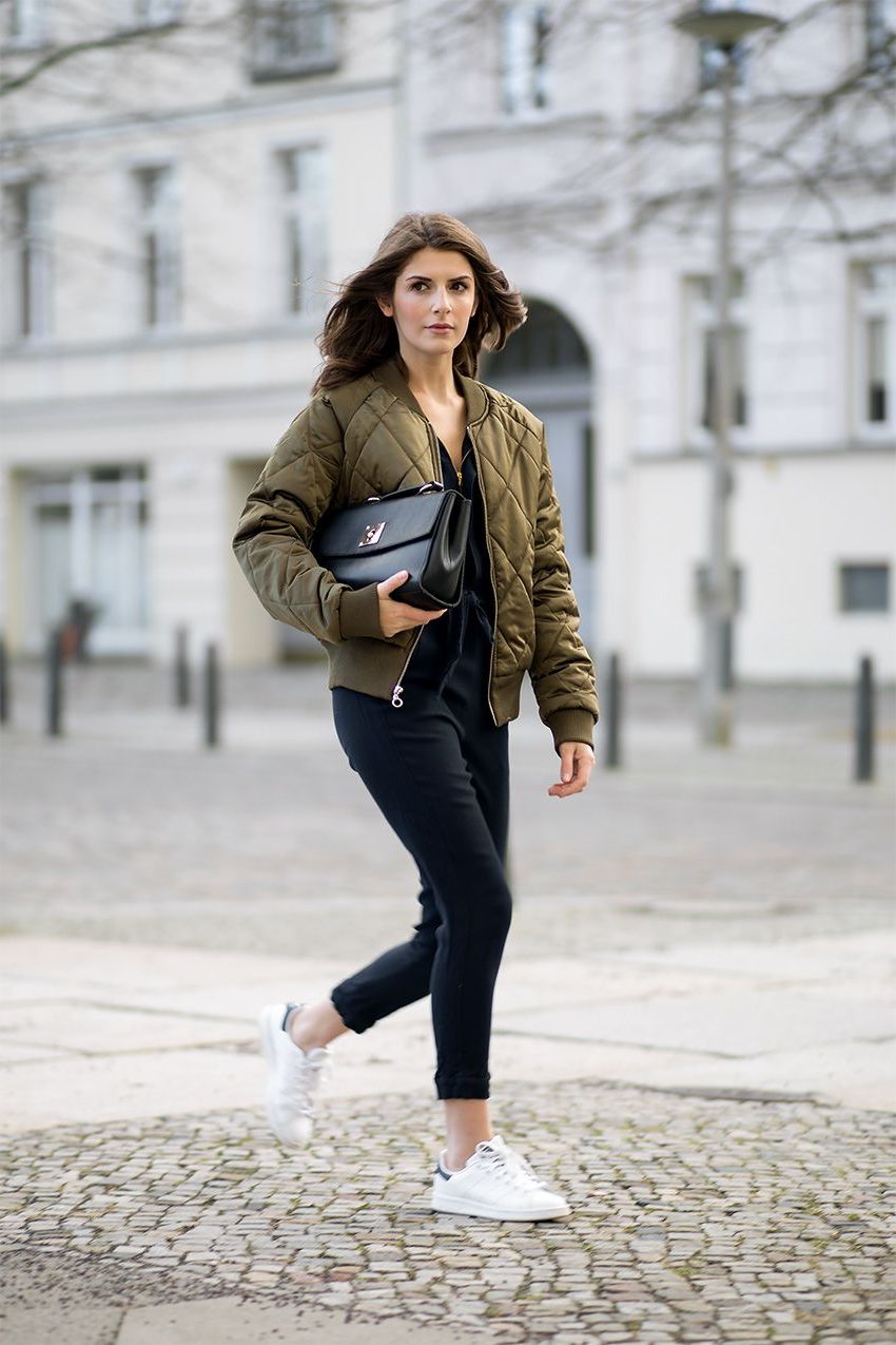 You Can Never Go Wrong With A Bomber Jacket: See Ideas To Wear It 2021 ...
