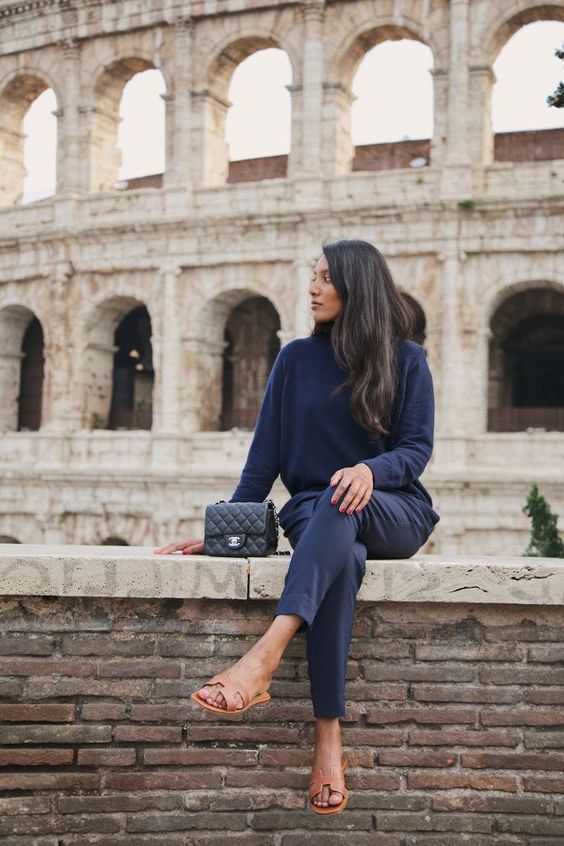What To Wear With Hermes Oran Sandals: 19 Simple Outfit Ideas 2023