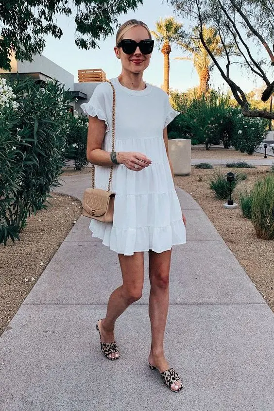 Little White Dresses Make A Huge Comeback 32 Outfit Ideas 2023 ...