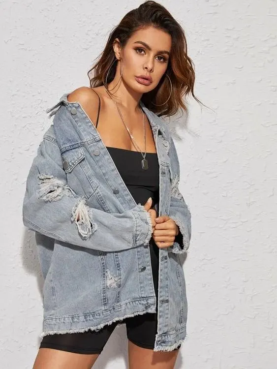 What To Wear With Long Denim Jackets Best Outfit Ideas 2023