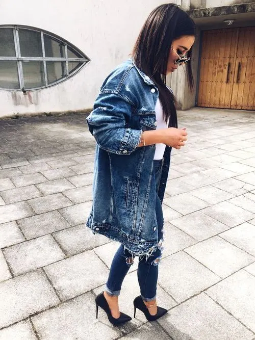 What To Wear With Long Denim Jackets Best Outfit Ideas 2023