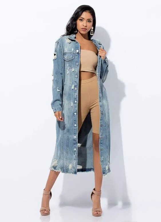 What To Wear With Long Denim Jackets Best Outfit Ideas 2023