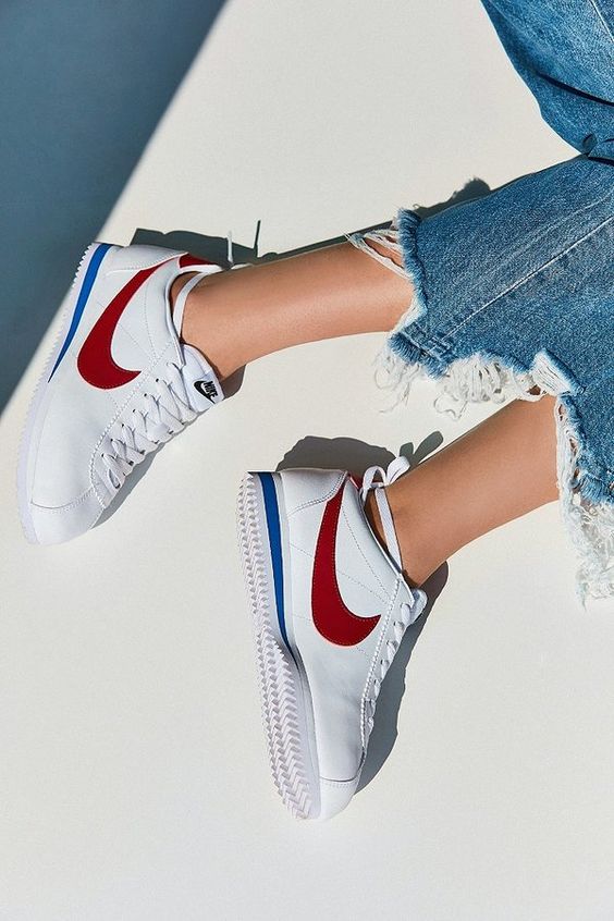How To Style Red White Blue Sneakers For Women 2022