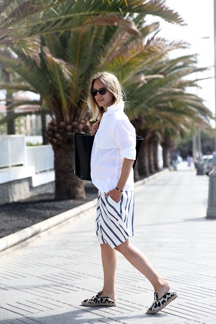 Bermuda Shorts For Women Are Back In Style 2022