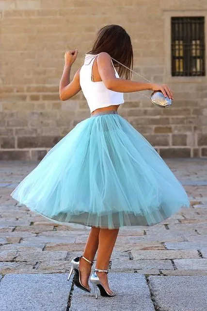 Are Tulle Skirts In Trend Right Now Easy Street Style Looks 2023