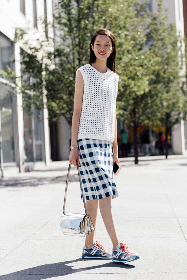 Gingham Skirts Outfits For Fashionistas: Easy To Wear Ideas 2023