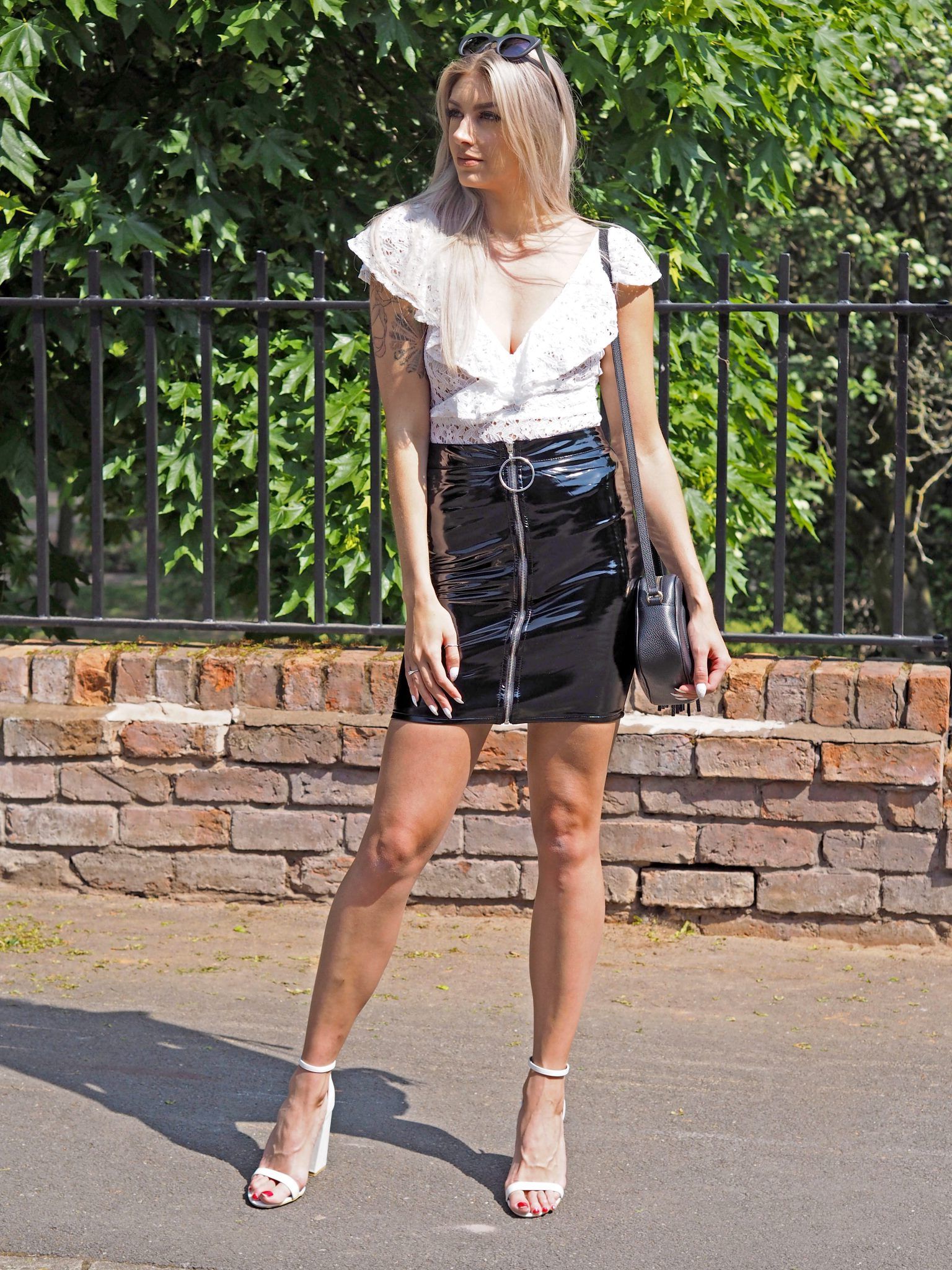 43 Ways How To Wear Mini Skirt Street Style Inspiration 2021 - Fashion ...