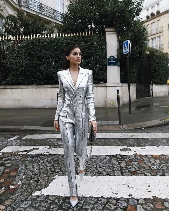 Metallic Trend Is Back: Simple Ways To Wear It 2023