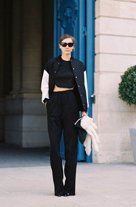 Crop Tops Trend That Will Have You Looking Chic 2022