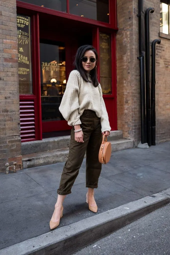 How To Wear Cargo Pants: Best Street Style Guide 2023 | Fashion Canons