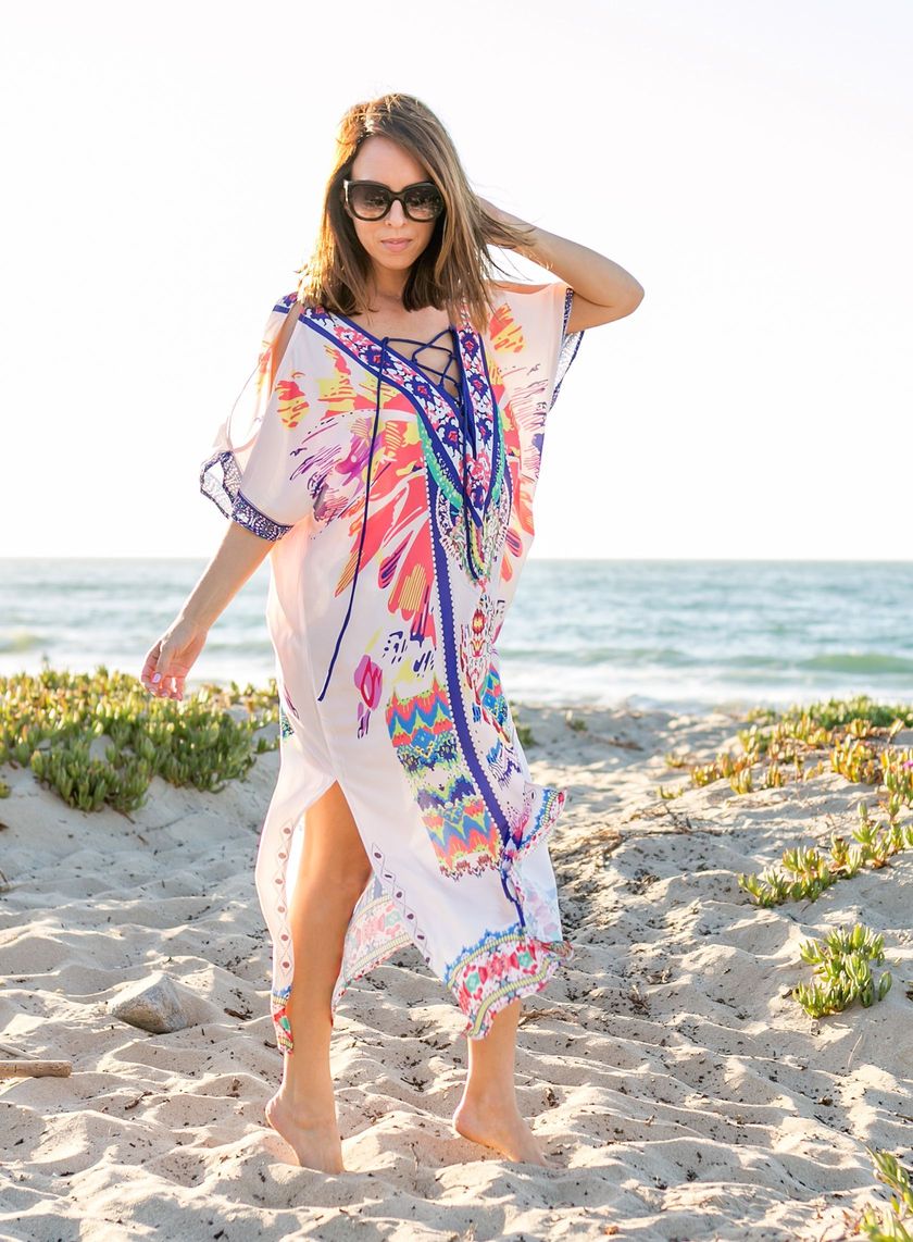 What Is A Caftan And How To Wear It Now 2021 - Fashion Canons