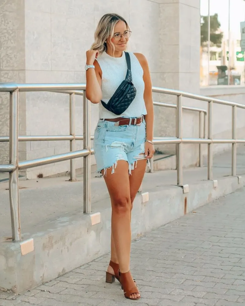 Find Out Best Denim Outfit Ideas To Try This Year 2023