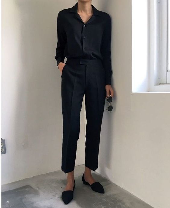 How To Style A Black Shirt: Best Outfit Ideas To Follow 2022