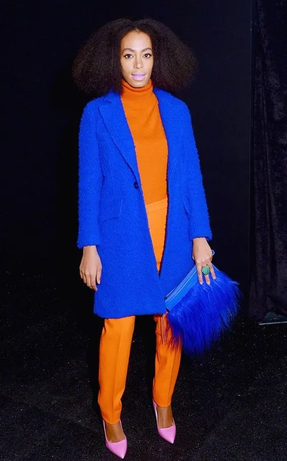 How To Wear Orange And Blue In Women's Outfits 2023