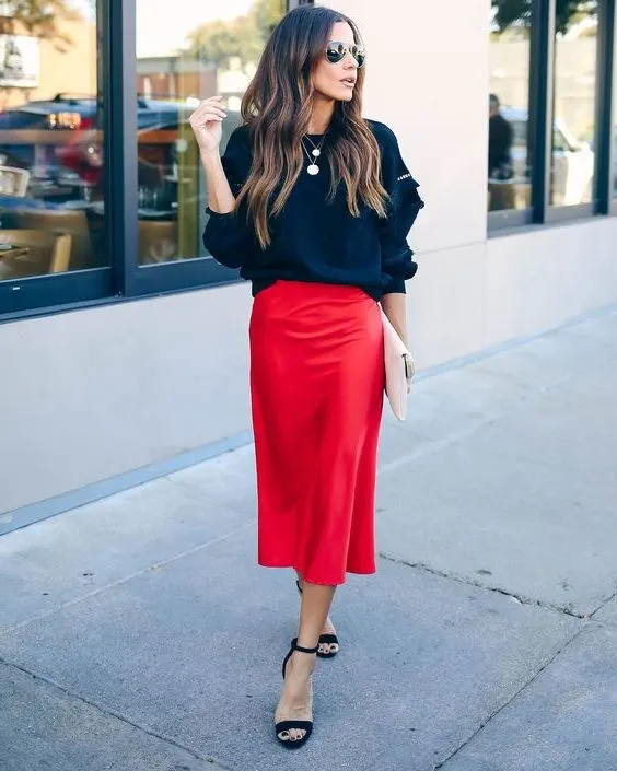 What To Wear With Red Skirt: Find Your Best Match 2023 | Fashion Canons