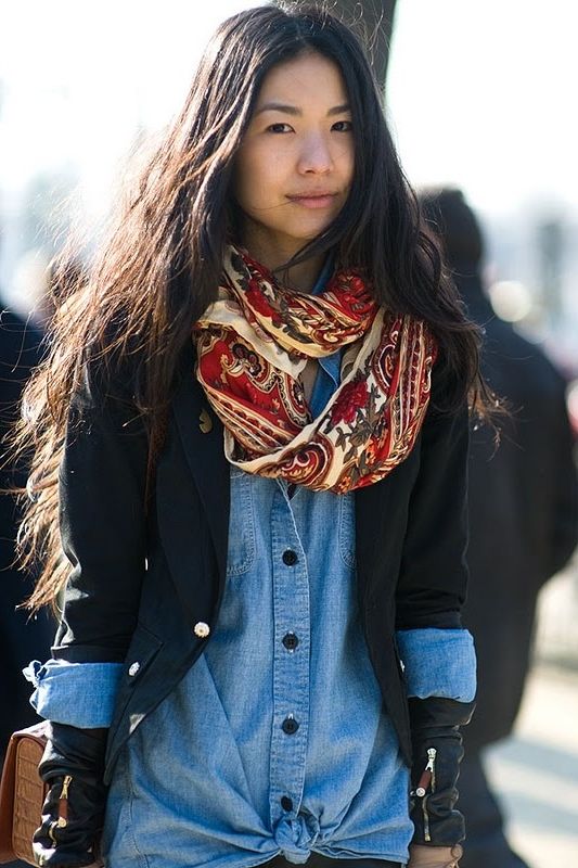 How To Wear Denim Shirts For Women: 30+ Easy Street Style Ideas 2023