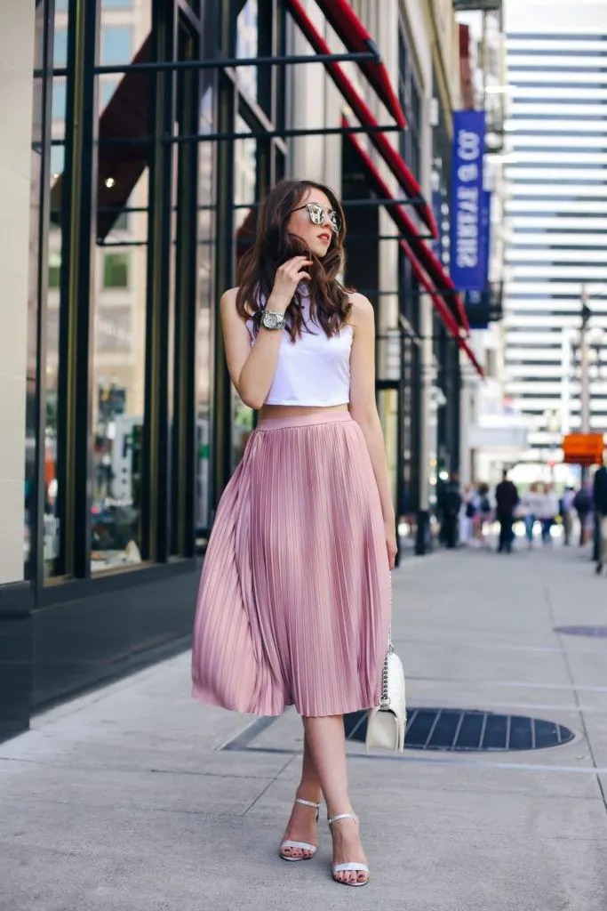 How To Wear Pleated Skirts: Best Street Style Looks 2023