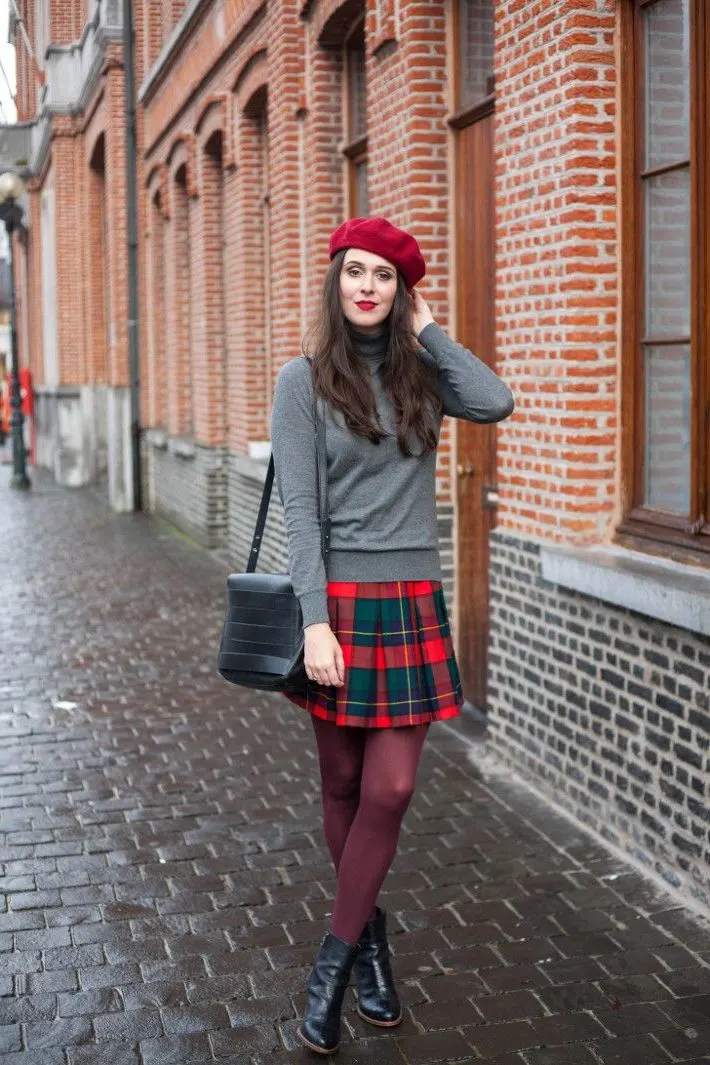 How To Wear Pleated Skirts: Best Street Style Looks 2023