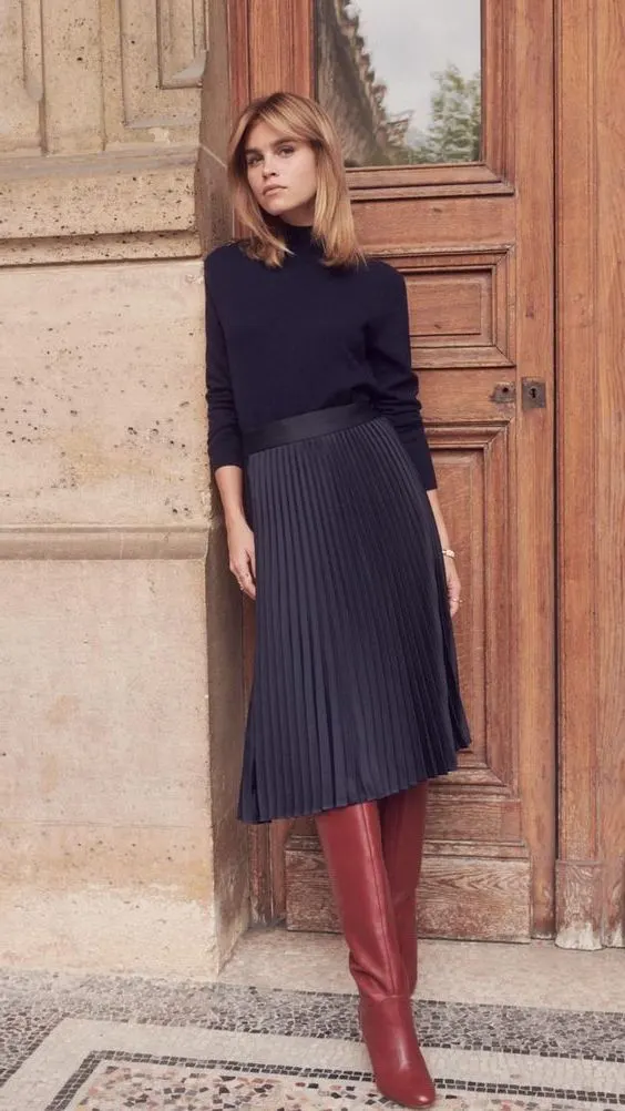 How To Wear Pleated Skirts: Best Street Style Looks 2023