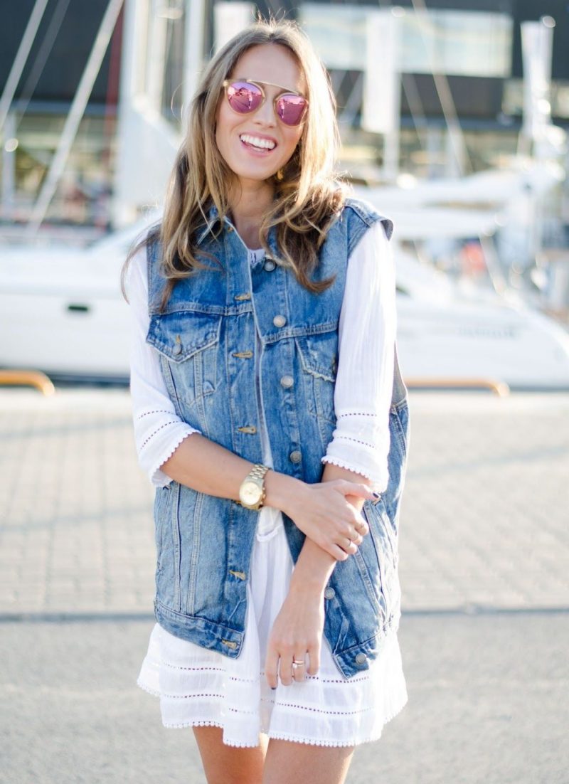 Sleeveless Jean Vests For Summer: Street Wear Ideas 2023