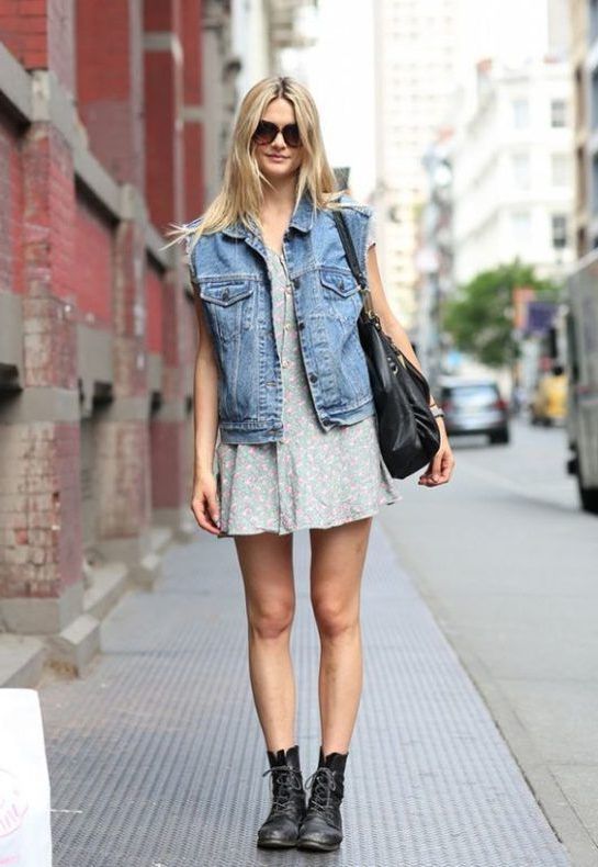 Sleeveless Jean Vests For Summer: Street Wear Ideas 2022