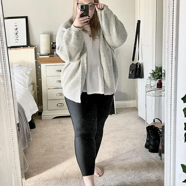 Oversized Cardigans For Women: Yay or Nay 2023