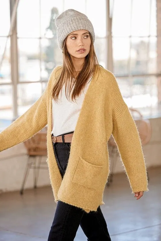 Oversized Cardigans For Women: Yay or Nay 2023