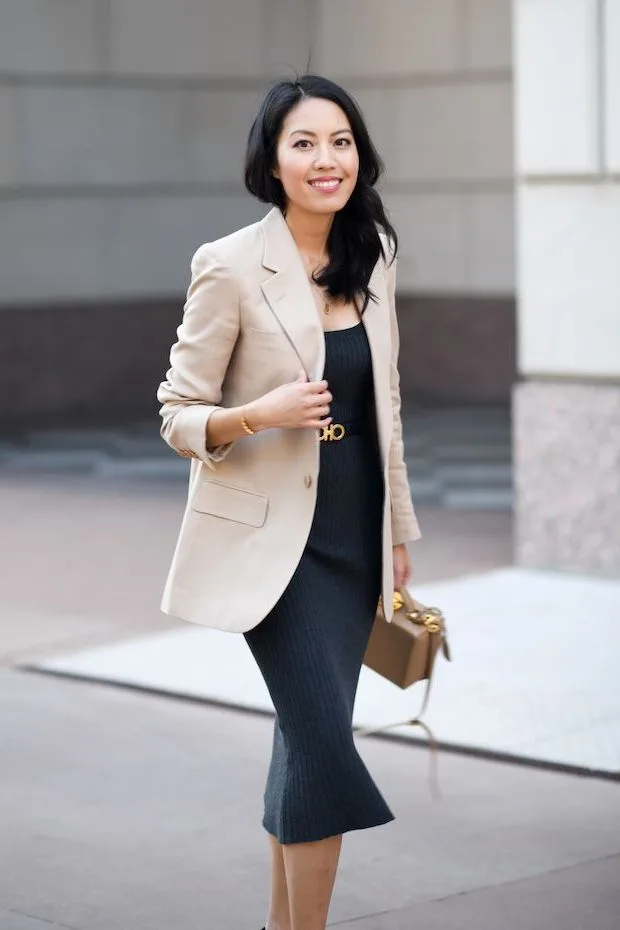 41 Work Outfits For Spring: Easy Looks For Professional Women 2023