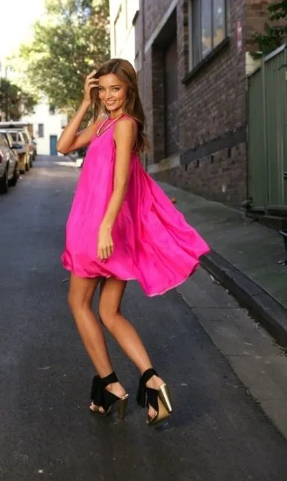 What Color Shoes to Wear With a Pink Dress 2023