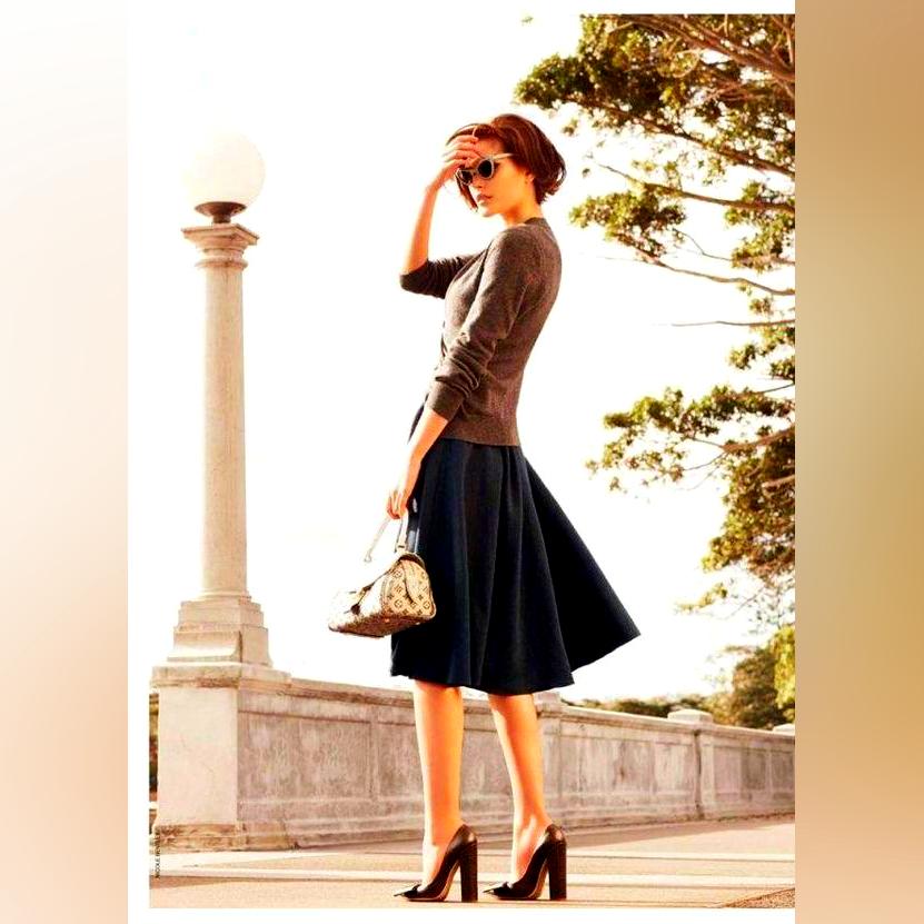 How to Look Like a Parisian Chic In 33 Ways 2022