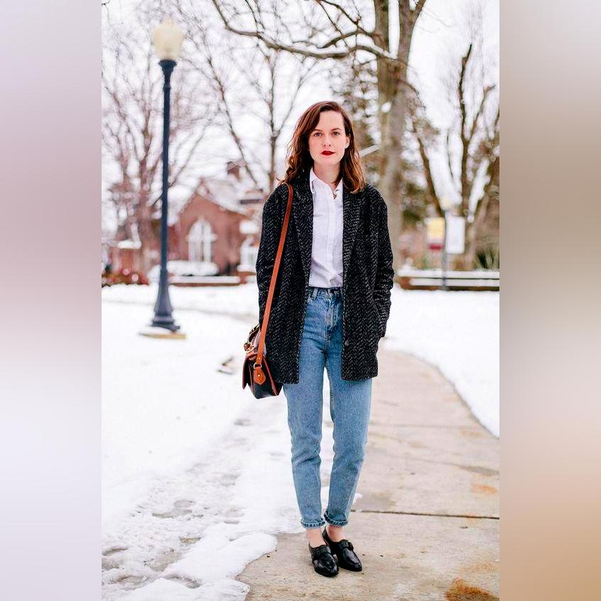 Winter Cardigan Outfits: Simple And Chic Looks 2022