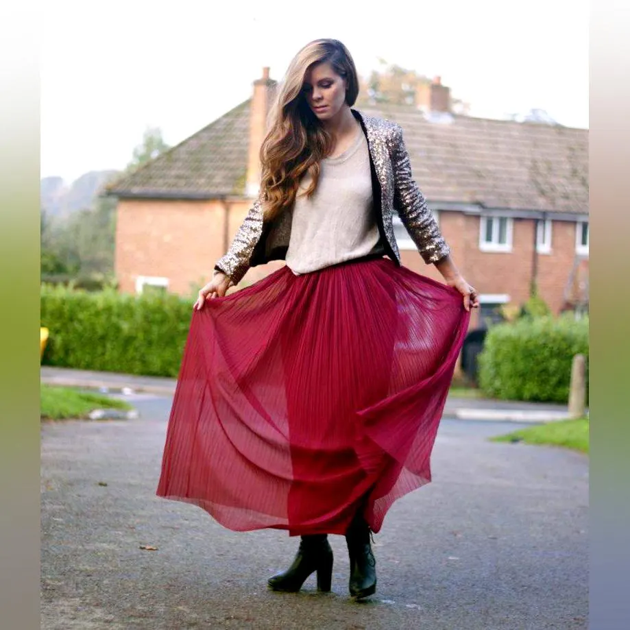 Outfits That Go With Maxi Skirts: 21 Ideas 2023