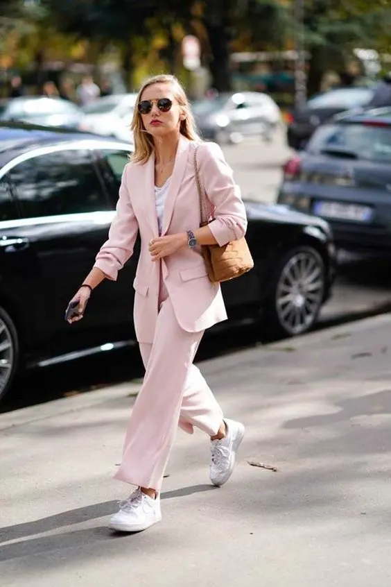 Monochrome Pantsuit Office Outfit Ideas 2023