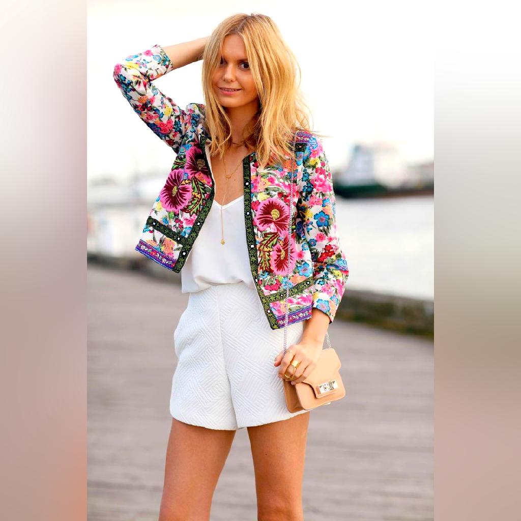 Printed Blazers For Women: 15 Easy Outfit Ideas 2022