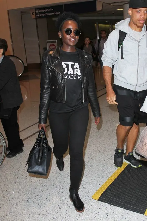 All Black Airport Outfit For Women 2023