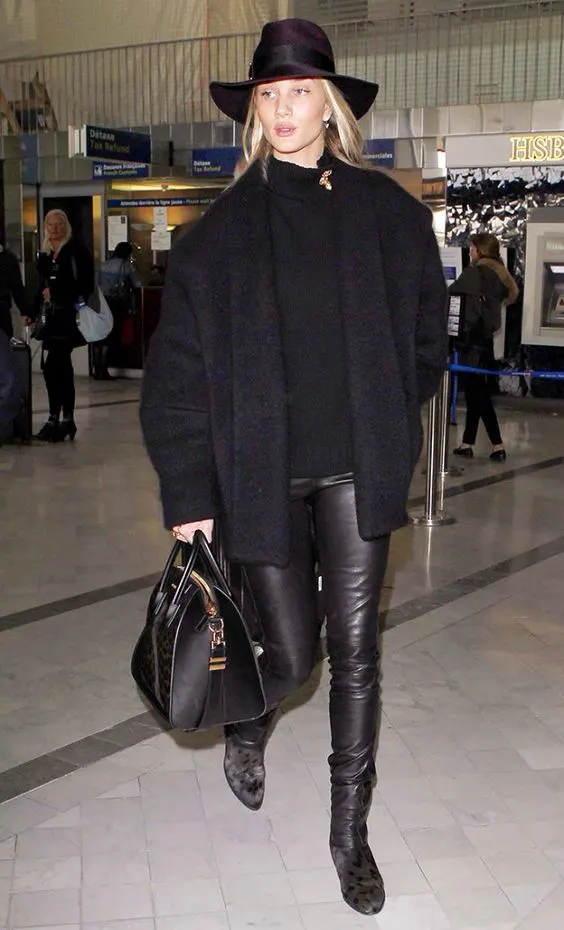 All Black Airport Outfit For Women 2023