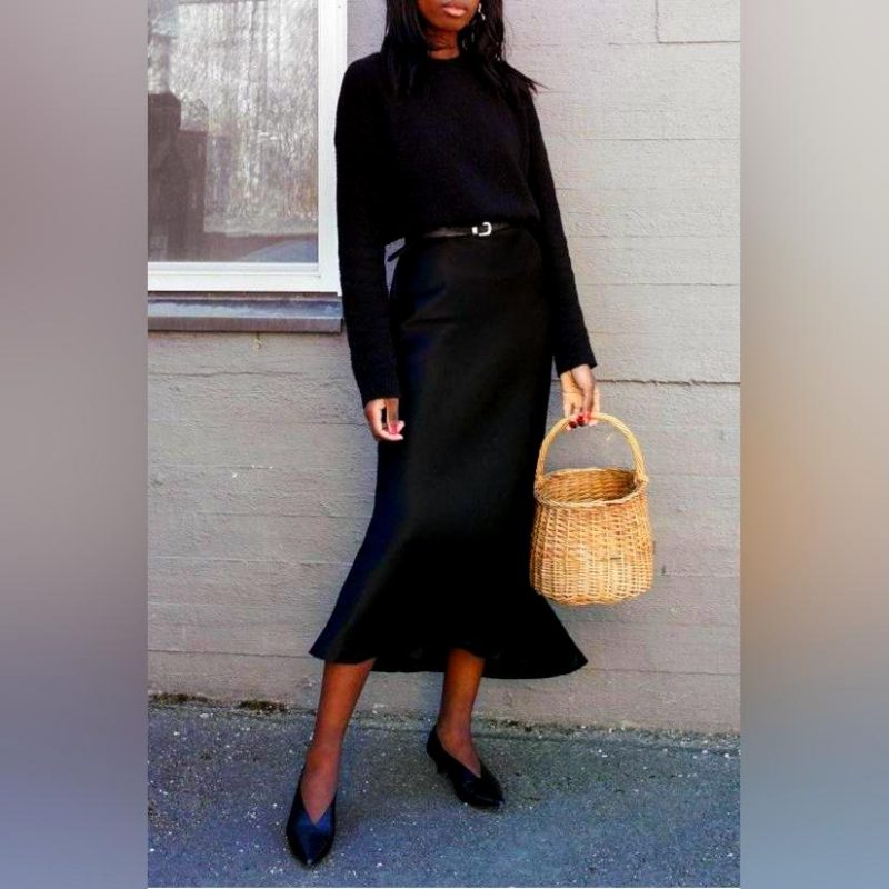 Black Aesthetic Outfits For Women To Try Now 2023