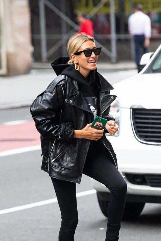 All Black Outfit Ideas For Fall 2022