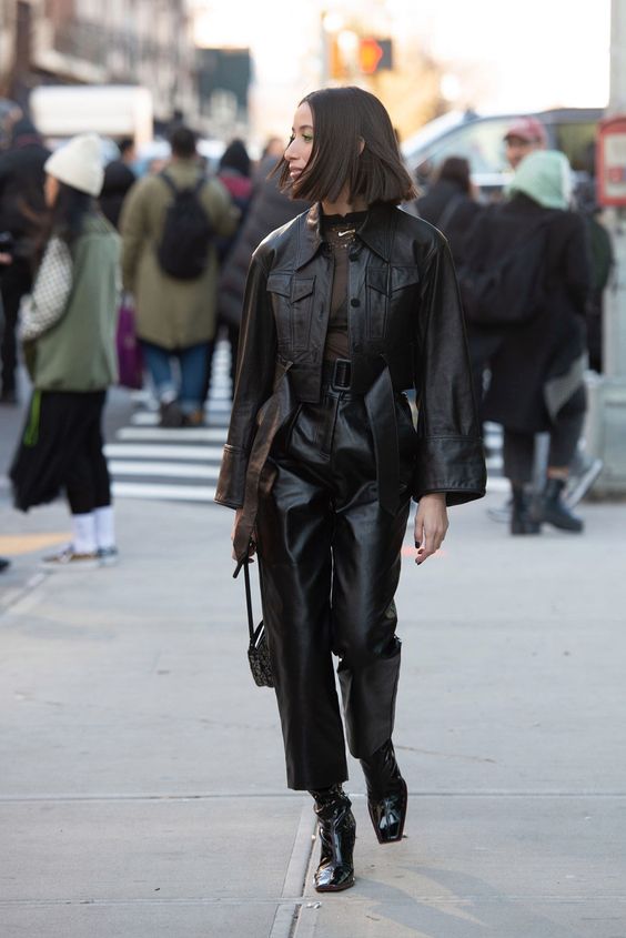 All Black Outfit Ideas For Fall 2022