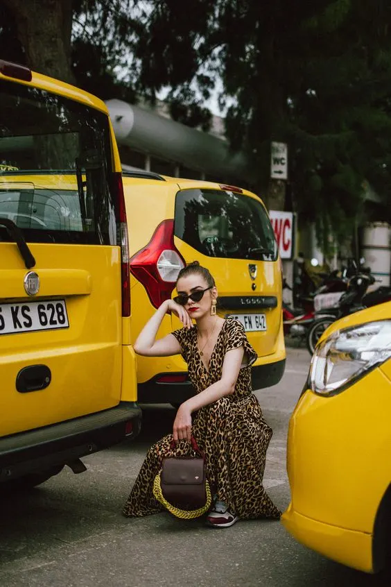 Can I Wear White Chunky Sneakers With Leopard Print Dress 2023