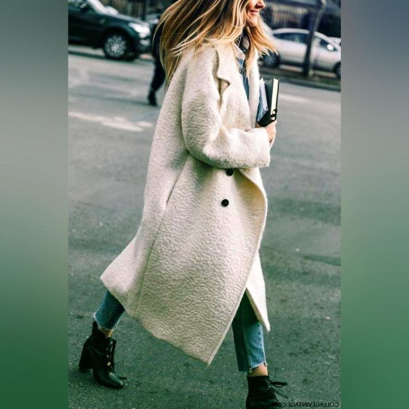 Cream Coat Outfit: Easy Looks For Women 2022