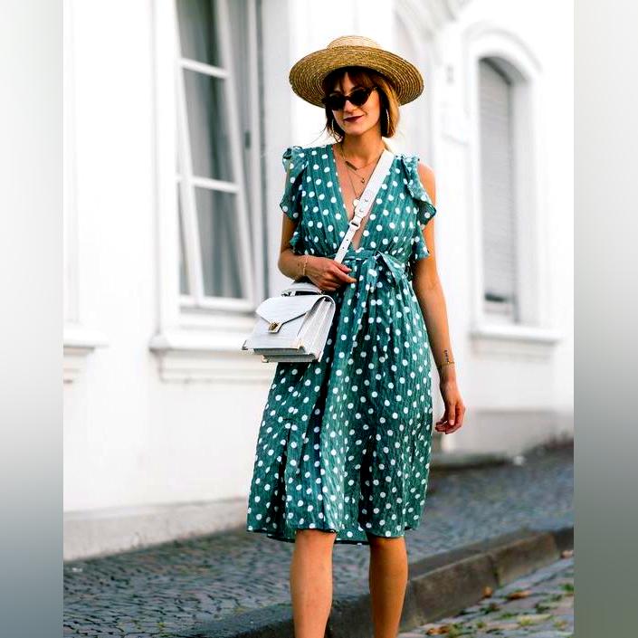 Green Dress In White Dots For Summer 2023