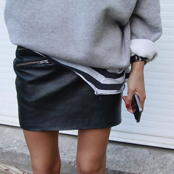 Grey Sweater And Black Leather Skirt Outfits 2023