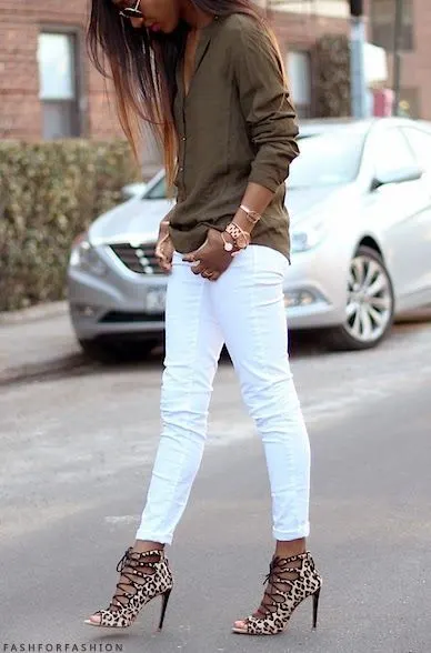 Khaki Green Shirt Outfit Ideas For Women To Wear Right Now 2023