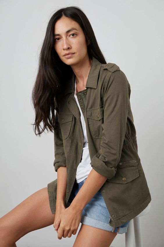Khaki Green Shirt Outfit Ideas For Women To Wear Right Now 2022