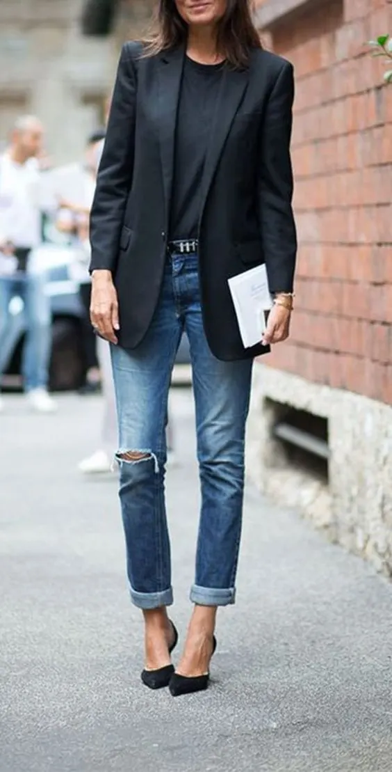 How To Wear Long Black Blazer With Boyfriend Jeans 2023 | Fashion Canons