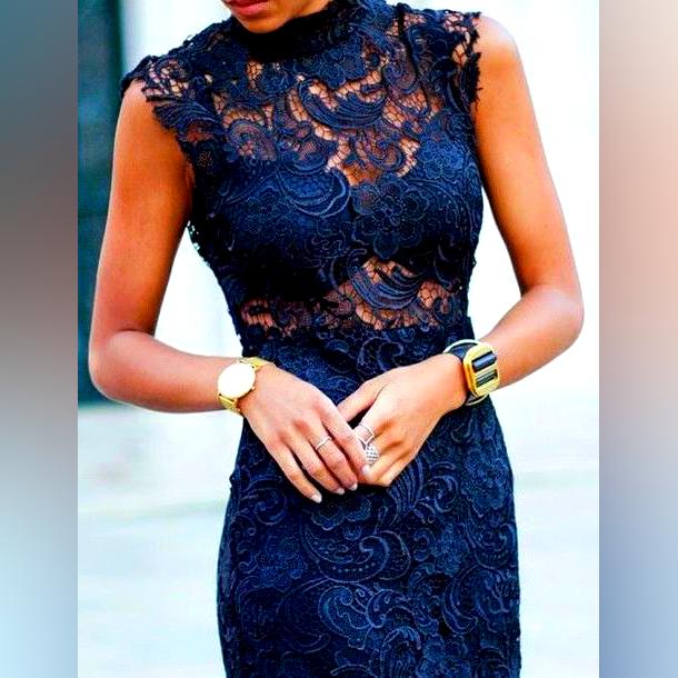 What Shoes To Wear With Navy Lace Dress 2022