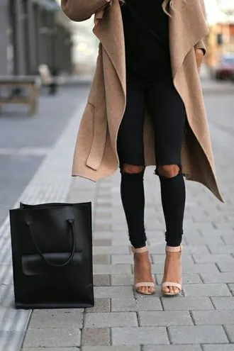 Camel Coat And Jeans For Women: Easy Guide To Try Now 2023