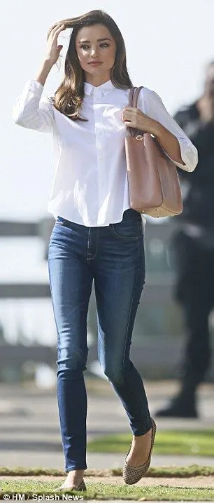 White shirt with hot sale blue jeans for ladies